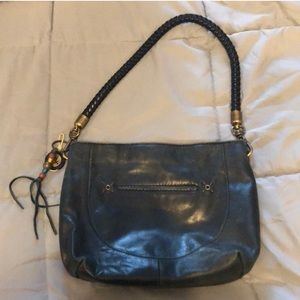 LAST CHANCE Black leather shoulder purse